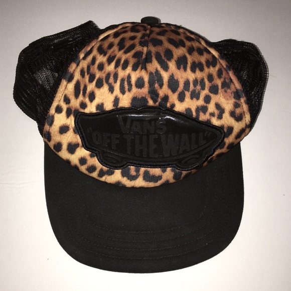 vans leopard hat